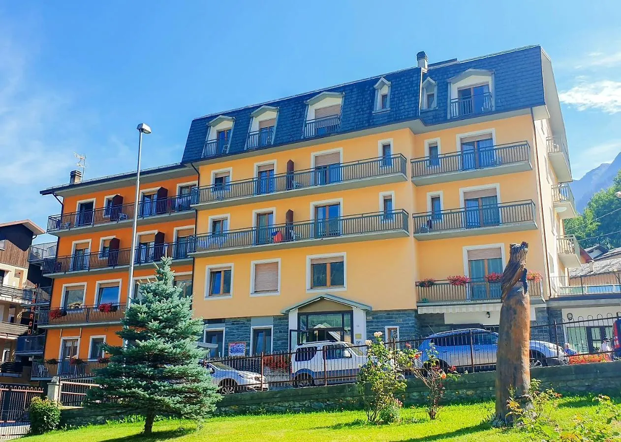 Hotel Fior Di Monte Caspoggio Italy